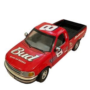 Dale Earnhardt Jr #8 Budweiser truck 1:24 scale